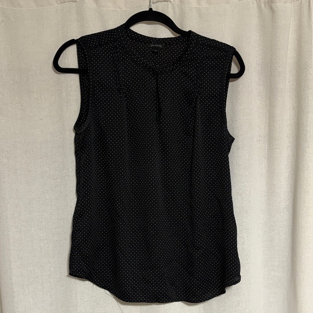 Ann Taylor Black Sleeveless Dotted Blouse